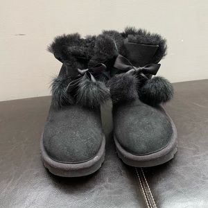 Black Uggs